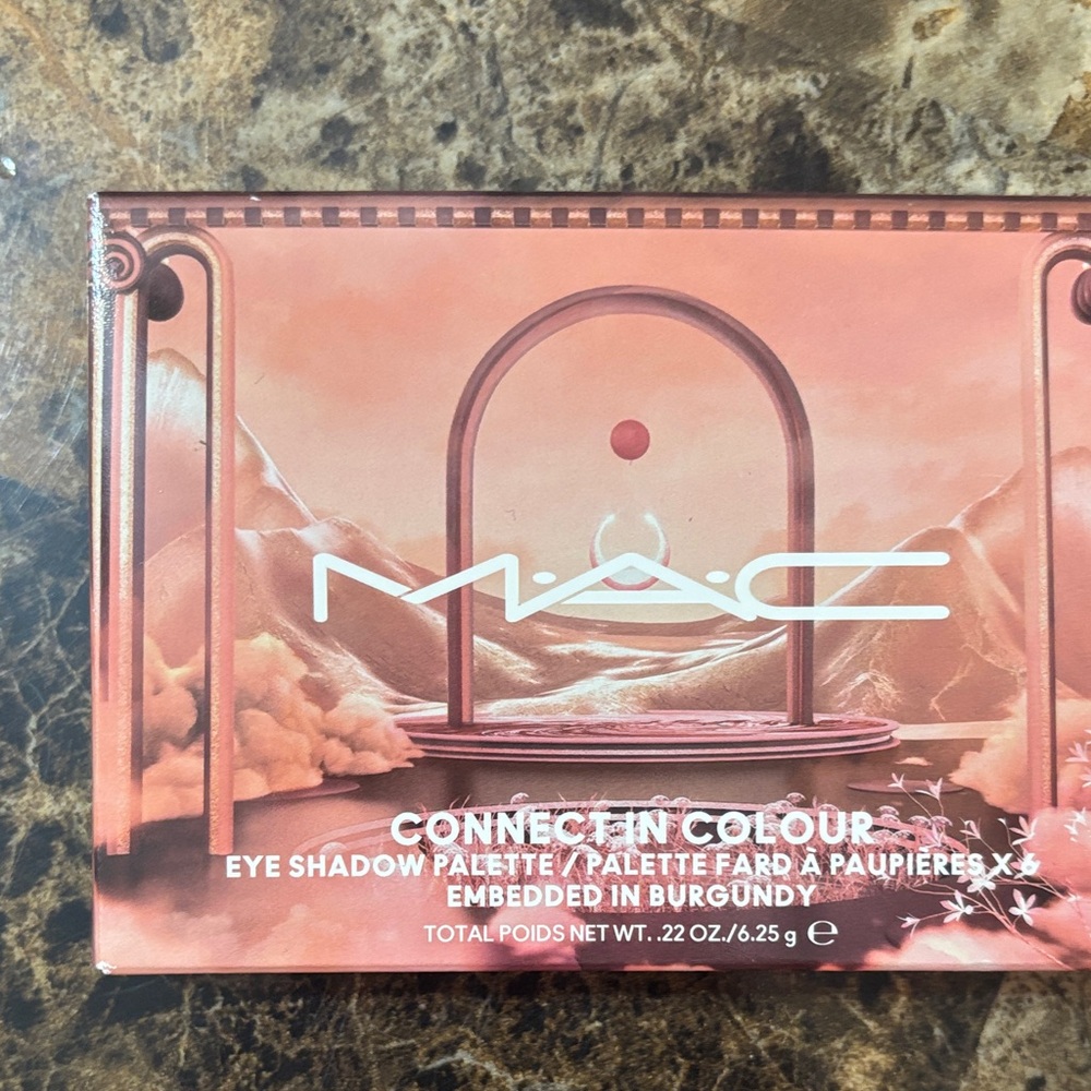 NEW MAC Cosmetics Eye Shadow Palette - Connect in Color, Warm and Mocha Tones